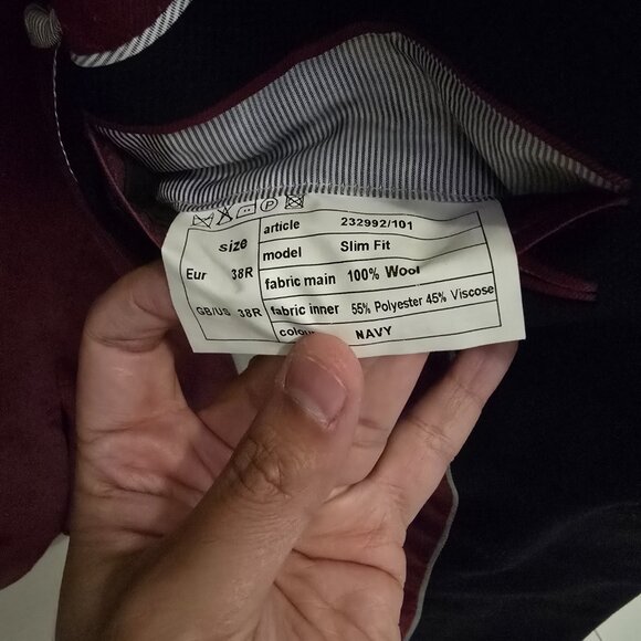 Hawes and Curtis Navy Blazer Slim Fit Size 38R - Picture 5 of 5